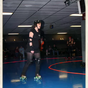 The Derby Girls - Nov. 14th Before videoing the bouts here are some photographs of the warm ups and tear down.